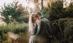 Jak wybrać fotografa ślubnego? 30+ pytań do zadania!