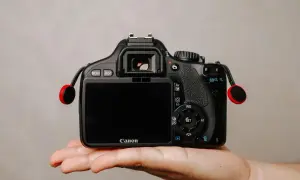 Lustrzanka Canon w 2026: Czy to sprzęt dla Ciebie? Przewodnik