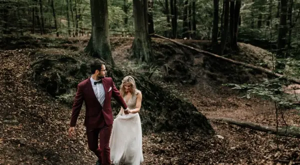 Fotograf ślubny: Jak wybrać, o co pytać i co w umowie?