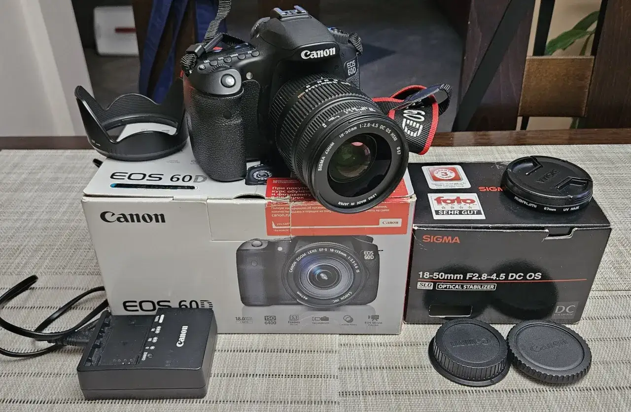 Używane lustrzanki Canon na OLX